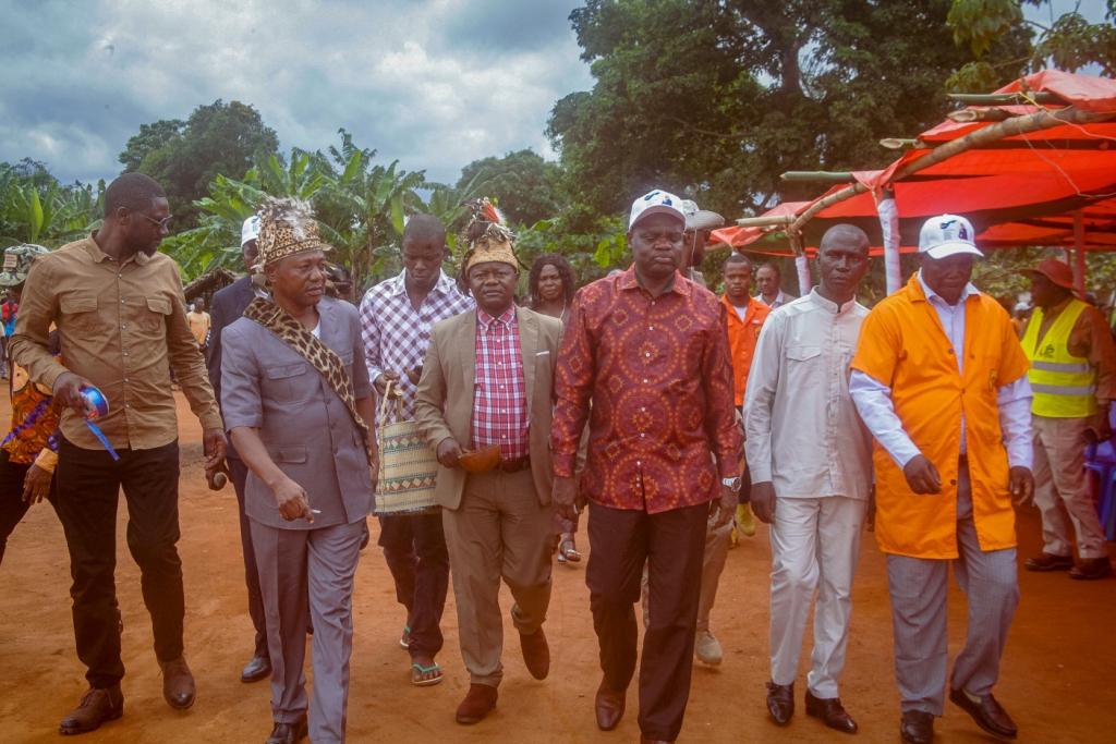 MG 5663 Réhabilitation tronçon Buta   Isiro, Jean Robert Nzanza redonne du sourire à la population du Bas   Uélé.